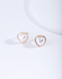 Gold Mini Pearl Heart Stud Earrings - link has visual effect only