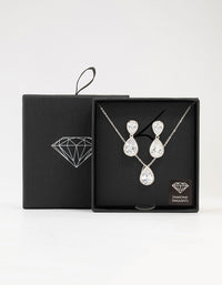 Teardrop Crystal Earrings & Necklace Set - link has visual effect only