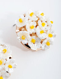 White Daisy Bouquet Stud Earrings - link has visual effect only