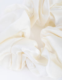 Butter Silk Oversized Scrunchie - link has visual effect only