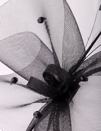 Black Quill Fascinator - link has visual effect only