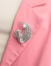 Silver Butterfly & Pearl Brooch - link has visual effect only