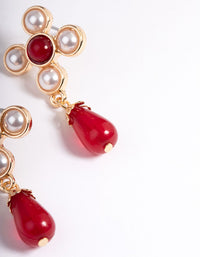 Red Pearl Mini Cross Diamante Earrings - link has visual effect only