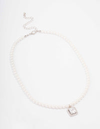 Silver Pearl & Solitaire Diamante Pendant Necklace - link has visual effect only