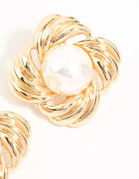 Gold Ribbed & Pearl Vintage Stud Earrings - link has visual effect only